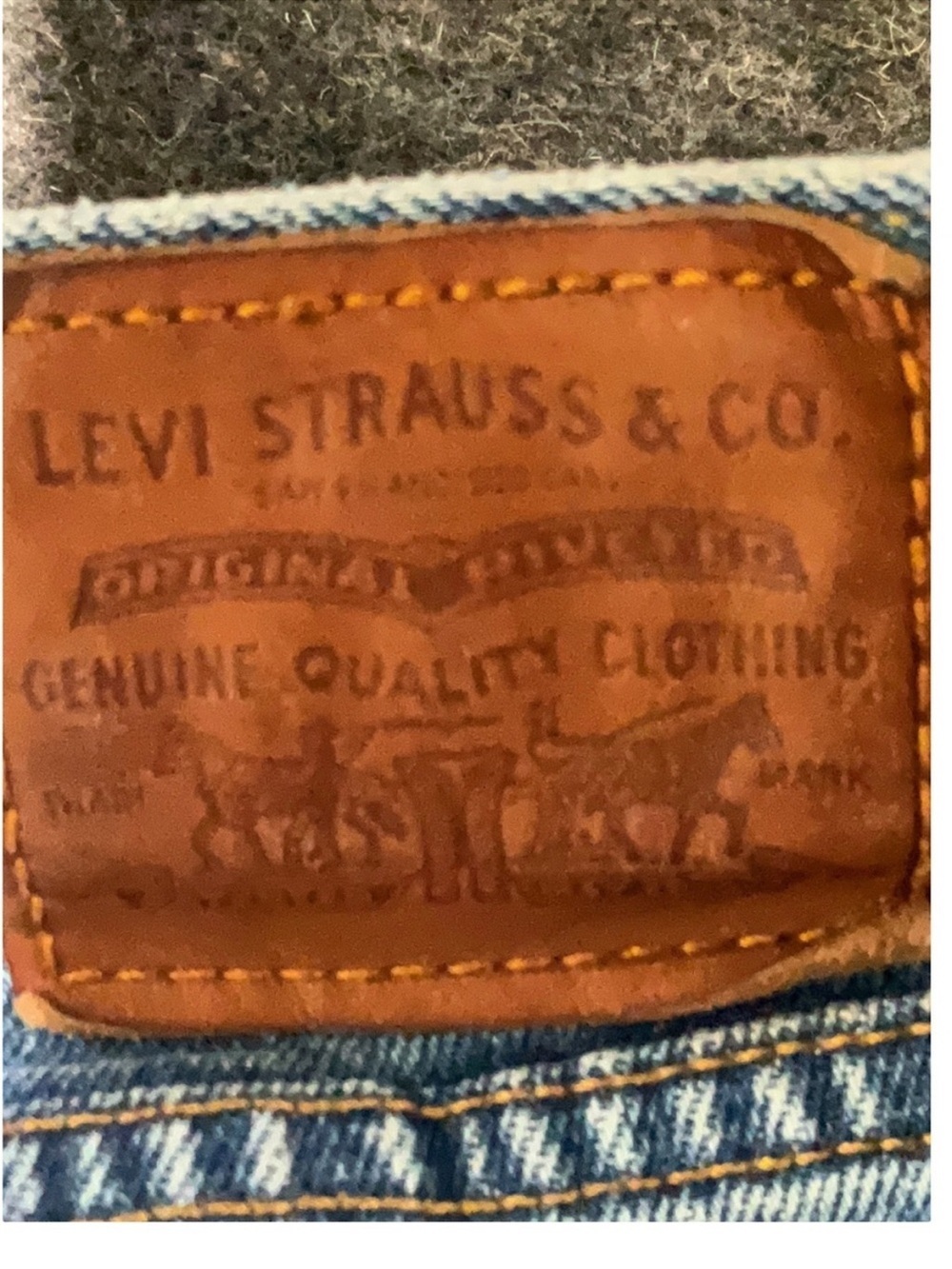 Levi’s Wedgie Fit Jeans Distressed Light Wash Straight Leg 28 - Picture 5 of 7